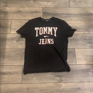 Tommy Jeans shirt
